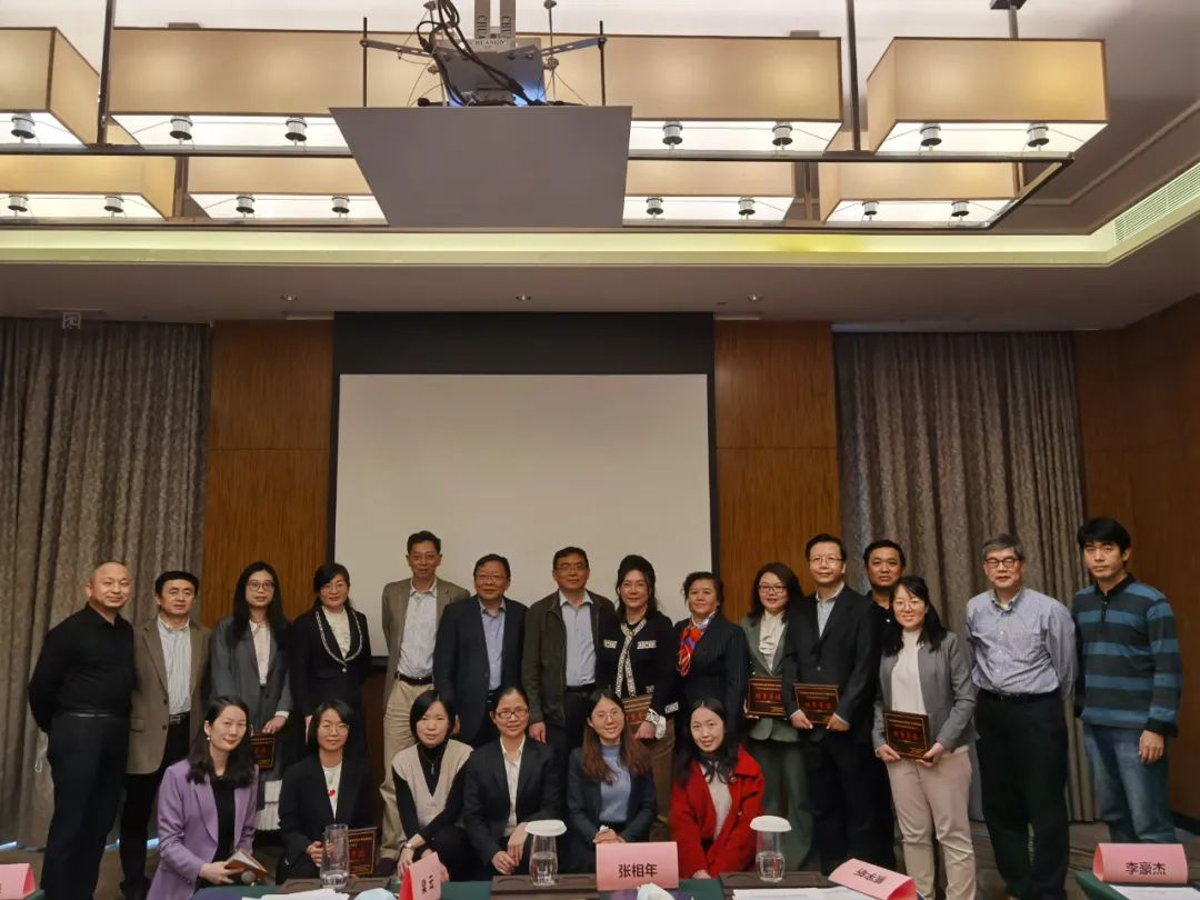 333���� - ��̬�ȵ������Ż�