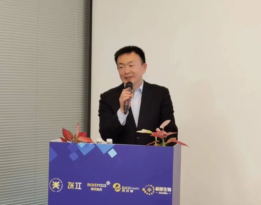 333���� - ��̬�ȵ������Ż�