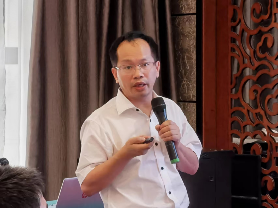 333���� - ��̬�ȵ������Ż�