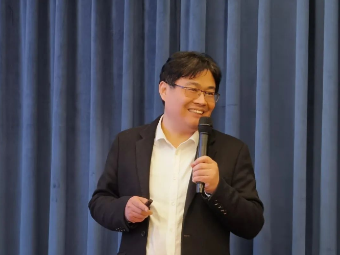 333���� - ��̬�ȵ������Ż�